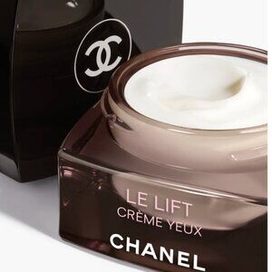 Authentic Chanel Le Lift Creme Yeux Eye Cream Smooths Firms New Sealed 0.5 oz